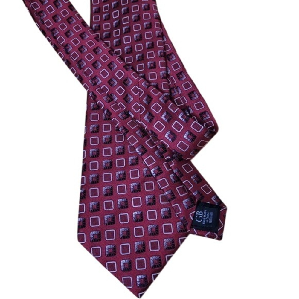 Geoffrey Beene Men's Burgundy‎ Square Pattern 100% Silk Necktie Business